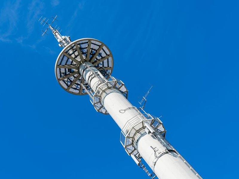 Apa itu menara komunikasi pipa baja?