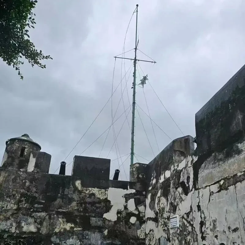 Menara Seluler Pipa Baja